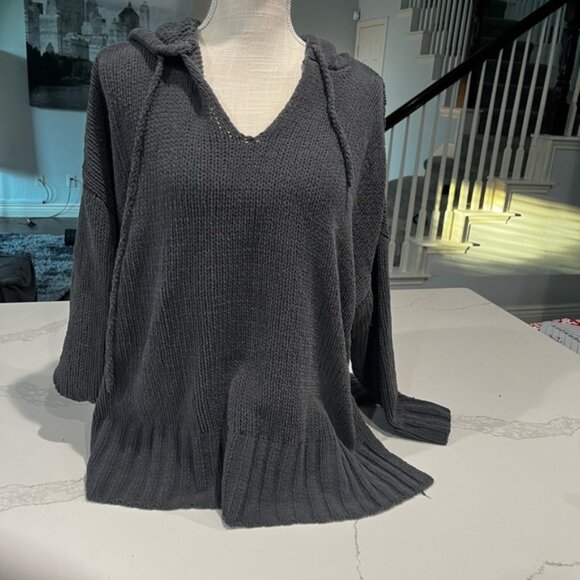Aerie Charcoal V-Neck Sweater Hooded Size Small Women's Warm Cozy Comfy - Picture 1 of 6